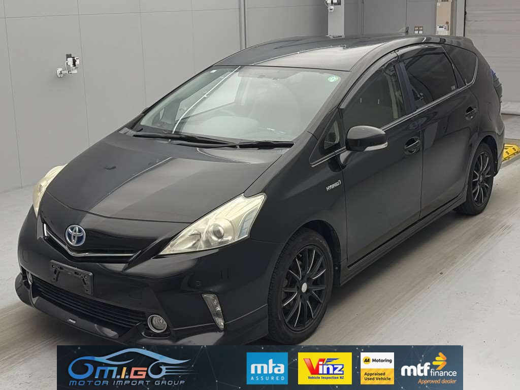2013 Toyota Prius Alpha 1.8L Hybrid 3YearWarrantyFree