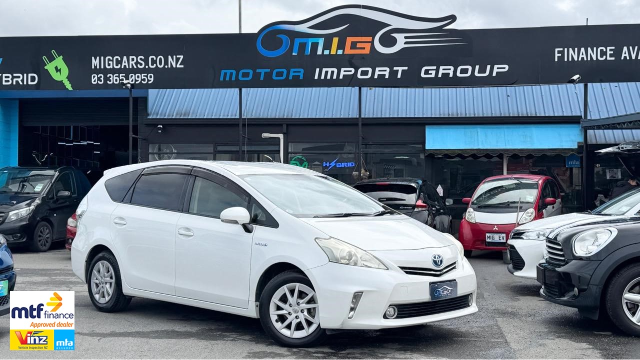 2013 Toyota Prius Alpha 1.8L 7Seats 3YearWarrantyFree